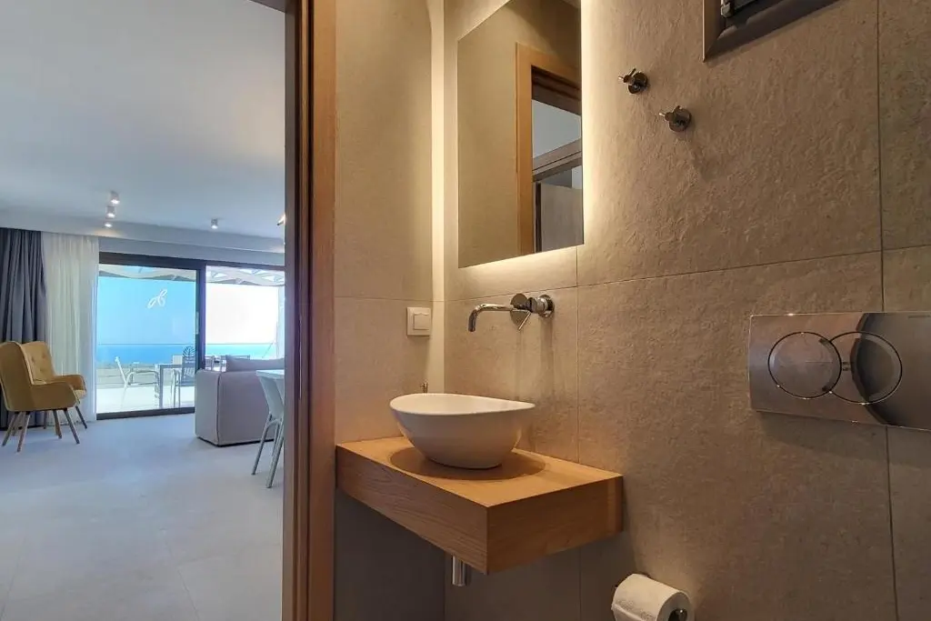 eleni house15