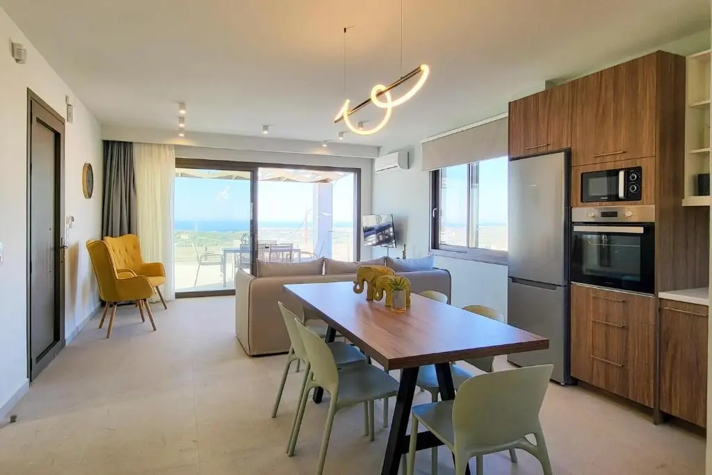 eleni house8